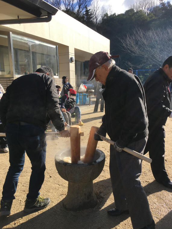 もちつき大会０５