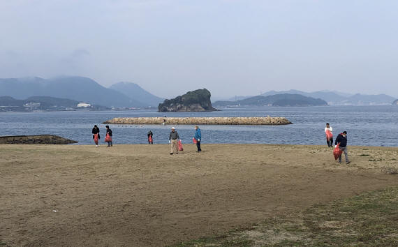 山田海岸清掃01