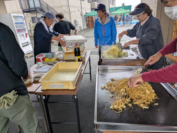 たんぽぽの家秋祭り02